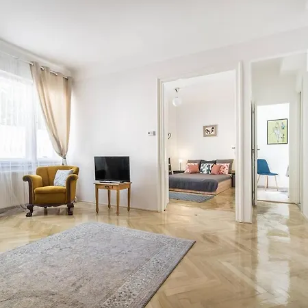 Beautiful In The Castle District, 3bedr. Διαμέρισμα Βουδαπέστη