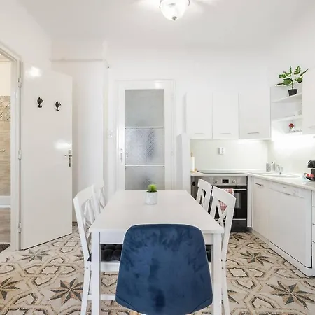 Διαμέρισμα Beautiful In The Castle District, 3bedr. Βουδαπέστη
